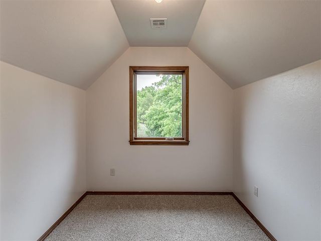 3600 Winding Lake Circle, Arcadia, OK 73007