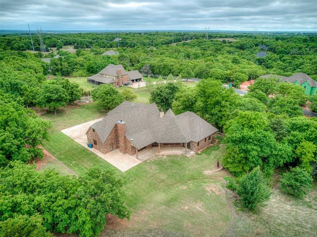 3600 Winding Lake Circle, Arcadia, OK 73007