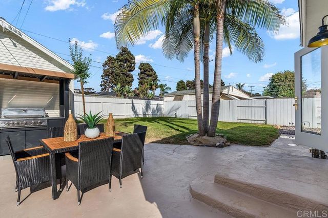 714 Ditmar Street N, Oceanside, CA 92054