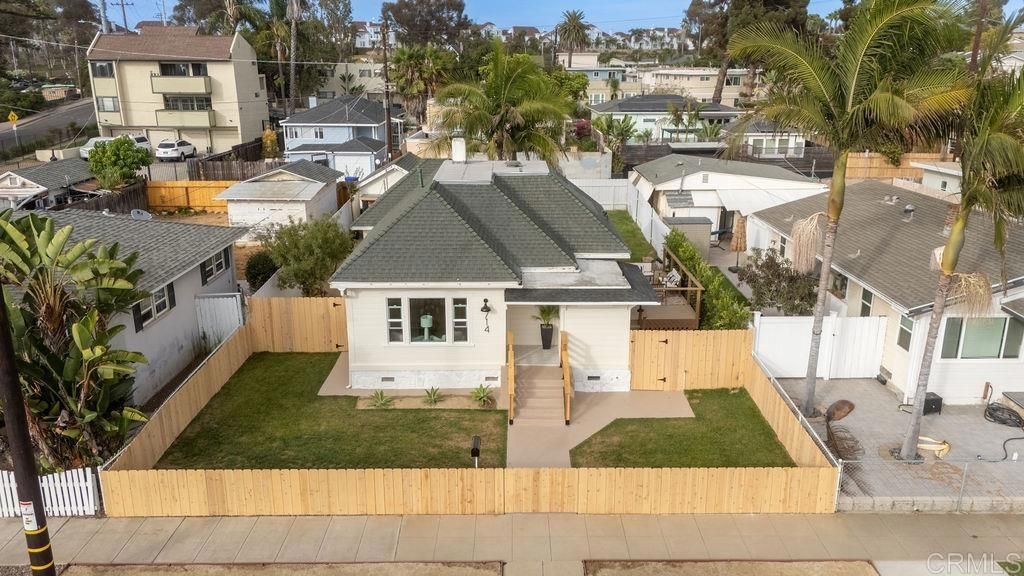 714 Ditmar Street N, Oceanside, CA 92054