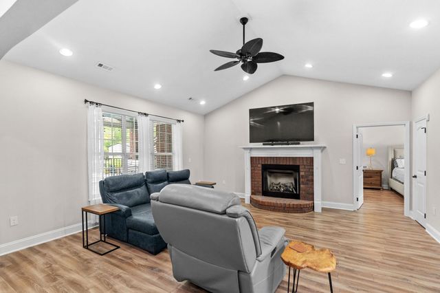 1627 Norris Rd., Conway, SC 29526