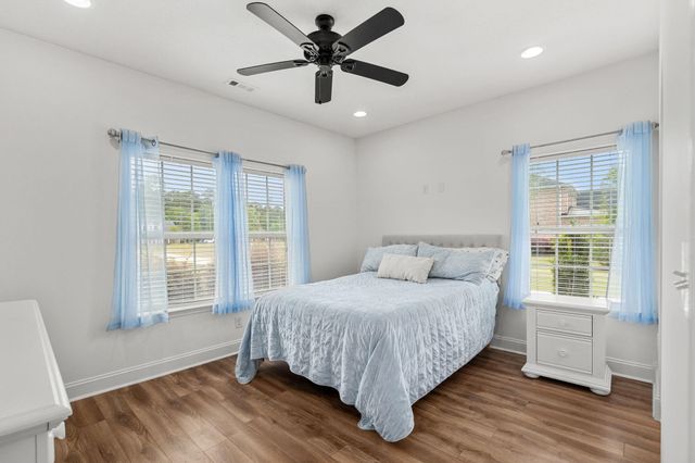 1627 Norris Rd., Conway, SC 29526