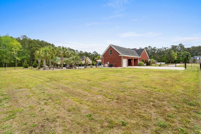 1627 Norris Rd., Conway, SC 29526