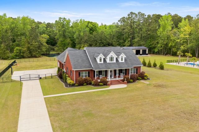 1627 Norris Rd., Conway, SC 29526