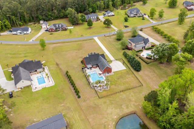 1627 Norris Rd., Conway, SC 29526