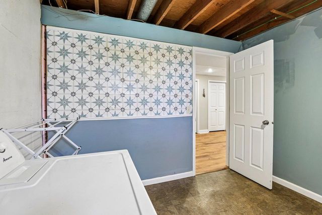 6410 Lakeview Boulevard, Middleton, WI 53562