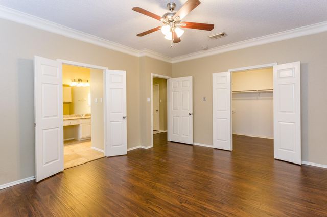 6926 Shady Lane, Sugar Land, TX 77479