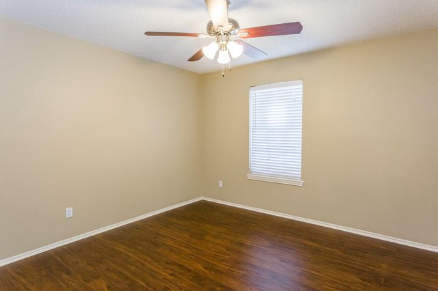 6926 Shady Lane, Sugar Land, TX 77479