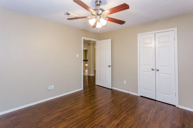 6926 Shady Lane, Sugar Land, TX 77479