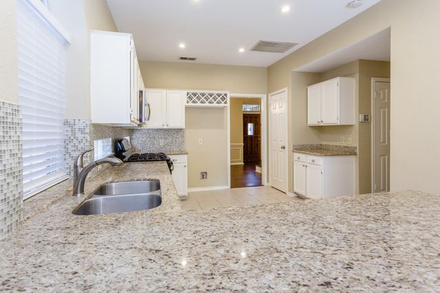 6926 Shady Lane, Sugar Land, TX 77479