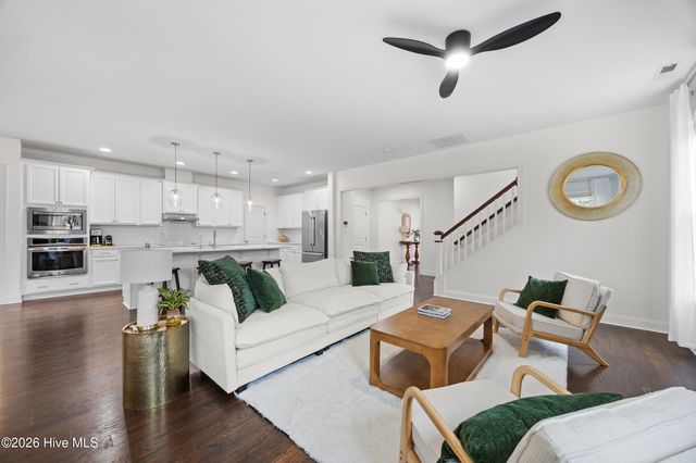 505 W Craftsman Way, Hampstead, NC 28443