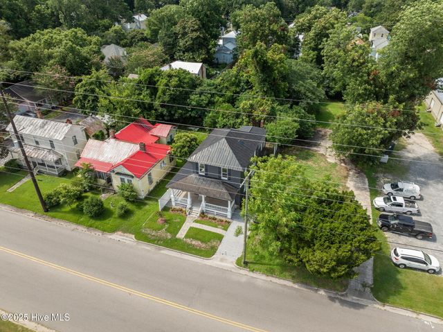 845 W 3rd Street, Washington, NC 27889