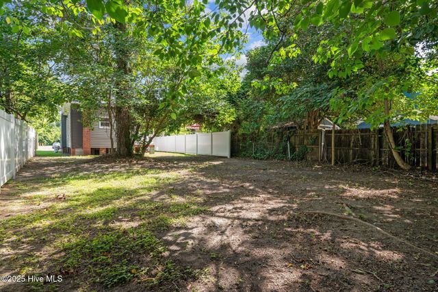 845 W 3rd Street, Washington, NC 27889