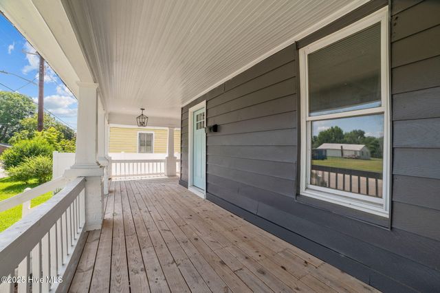 845 W 3rd Street, Washington, NC 27889