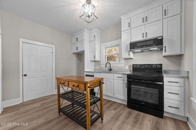 845 W 3rd Street, Washington, NC 27889