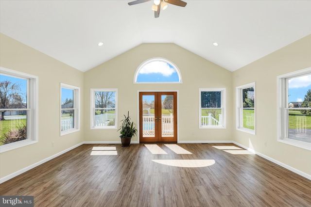 39 CLEARVIEW CT, Elkton, MD 21921