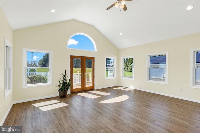 39 CLEARVIEW CT, Elkton, MD 21921