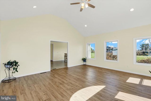 39 CLEARVIEW CT, Elkton, MD 21921