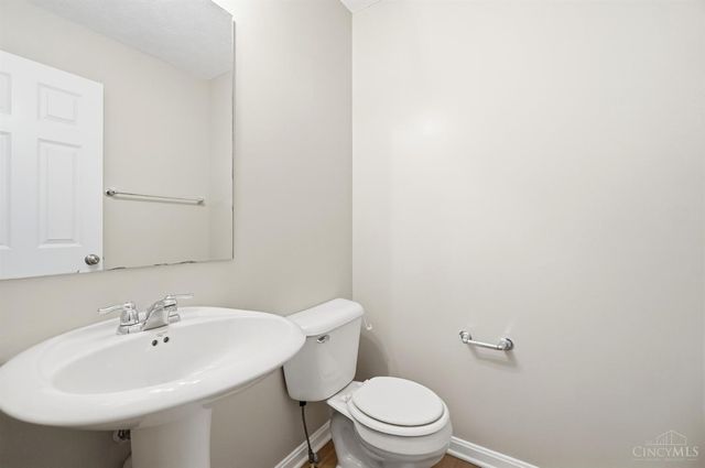692 Hafton Court, Maineville, OH 45039