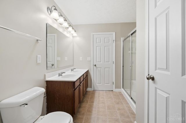 692 Hafton Court, Maineville, OH 45039