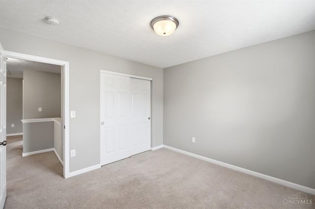 692 Hafton Court, Maineville, OH 45039