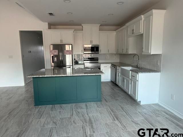 107 SILVEY DR, Henderson, TX 75652