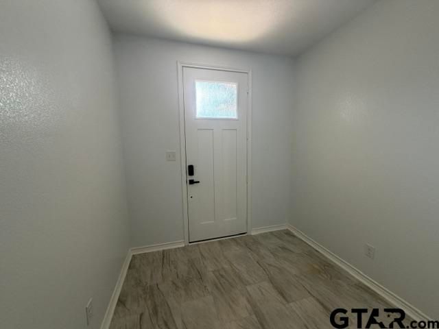 107 SILVEY DR, Henderson, TX 75652