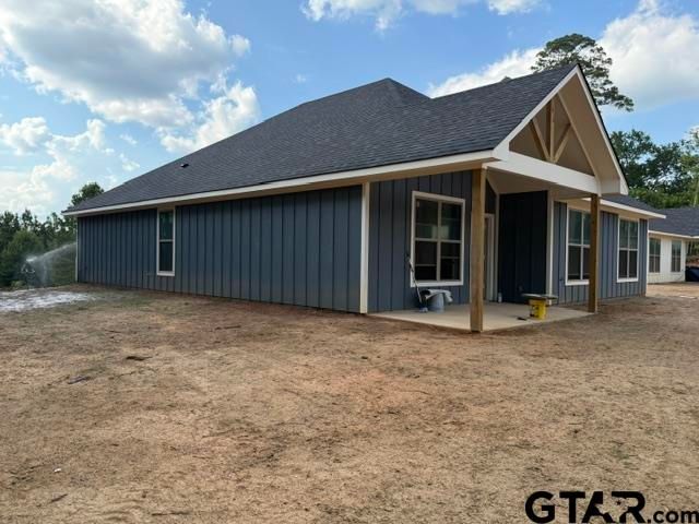 107 SILVEY DR, Henderson, TX 75652