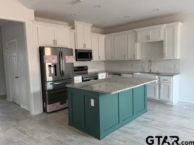 107 SILVEY DR, Henderson, TX 75652