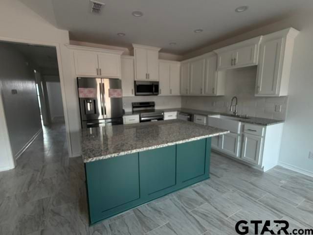 107 SILVEY DR, Henderson, TX 75652
