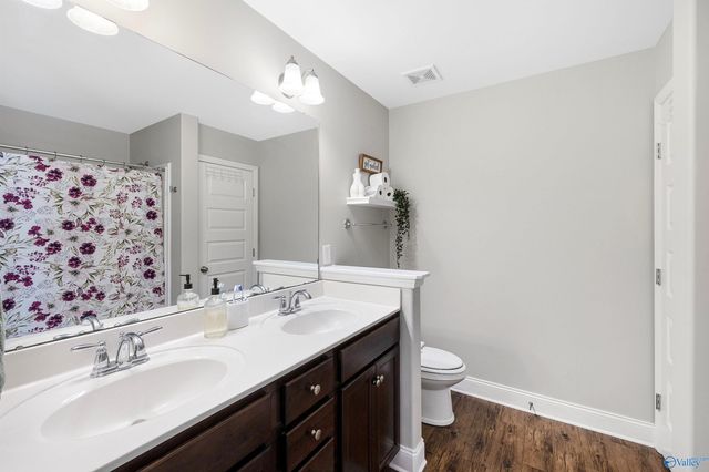3011 Monterrey Drive SW, Decatur, AL 35603