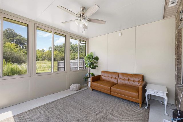 3011 Monterrey Drive SW, Decatur, AL 35603