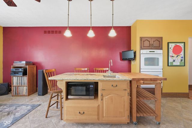 497 N 100 W, Franklin, IN 46131