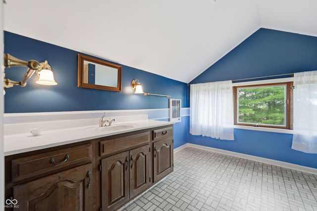 497 N 100 W, Franklin, IN 46131