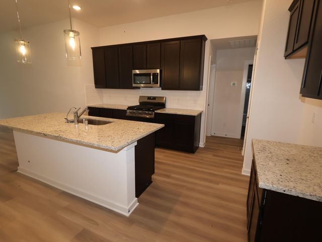 26259 Astral Way, La Marque, TX 77568