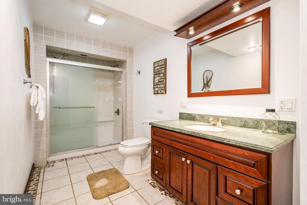 82 LANDMARK DRIVE #4, Mc Henry, MD 21541