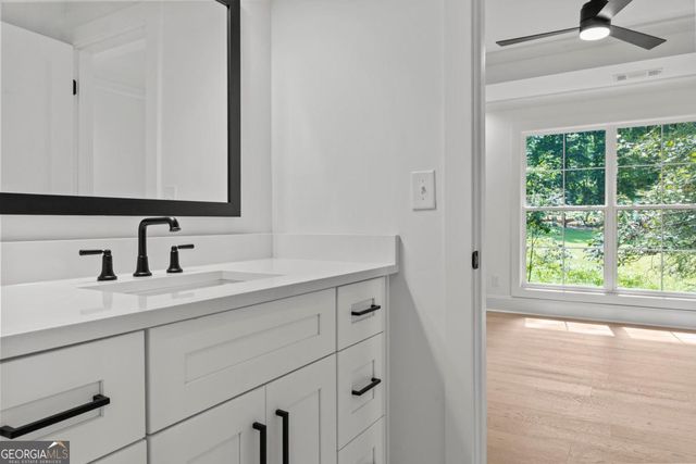 1721 Osprey Poynte, Greensboro, GA 30642