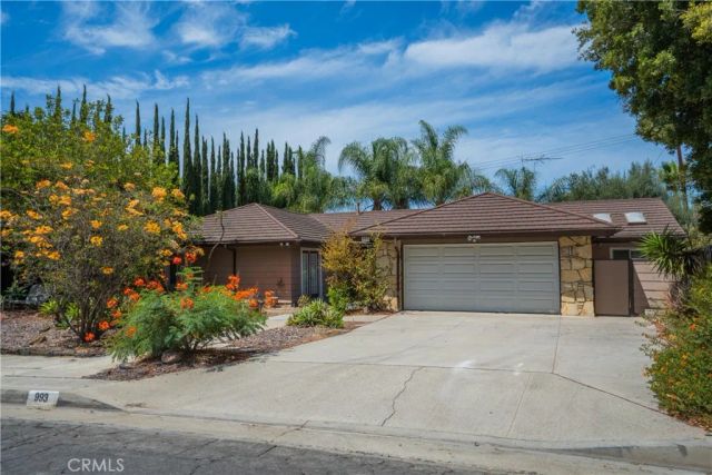 993 Verona, Fullerton, CA 92835