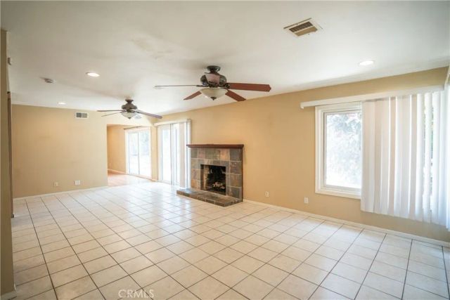 993 Verona, Fullerton, CA 92835