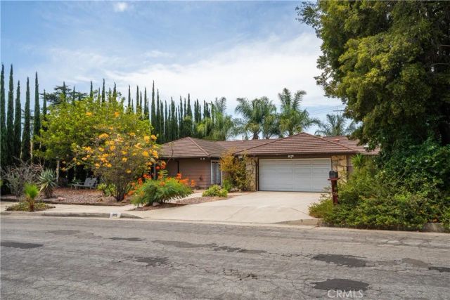 993 Verona, Fullerton, CA 92835