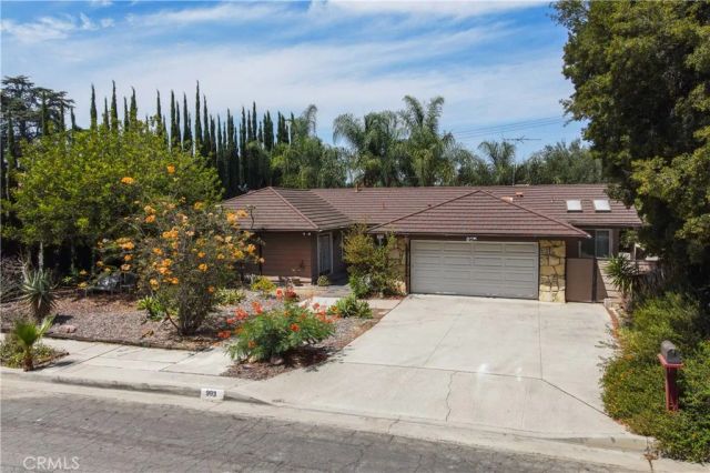 993 Verona, Fullerton, CA 92835