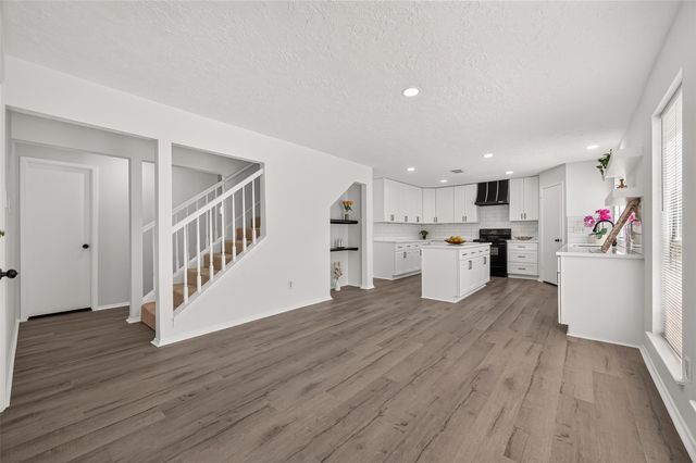 15511 Sungold Court, Houston, TX 77095