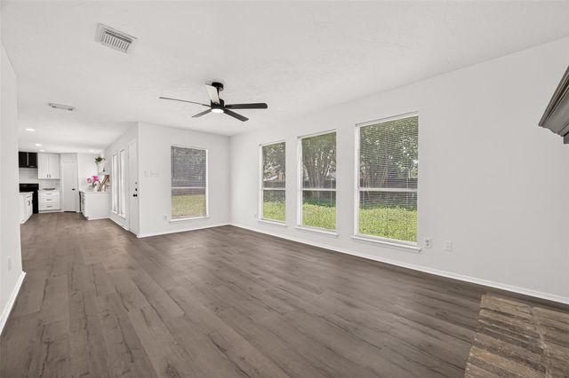15511 Sungold Court, Houston, TX 77095