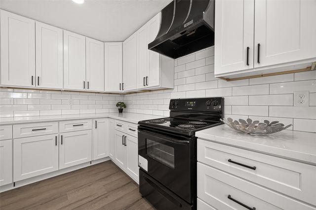 15511 Sungold Court, Houston, TX 77095