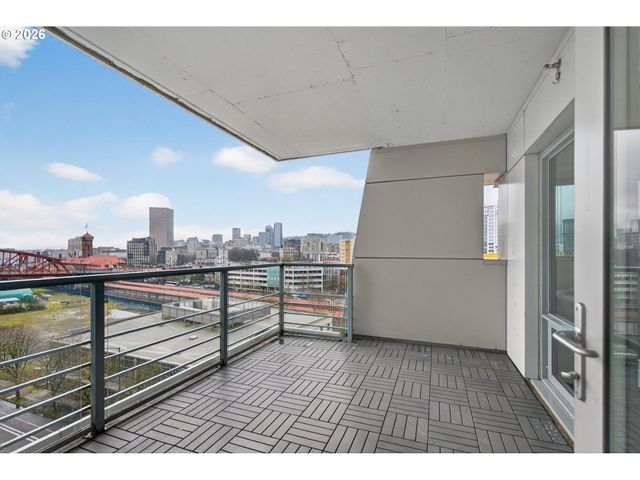 1260 Nw NAITO Pkwy 908B, Portland, OR 97209