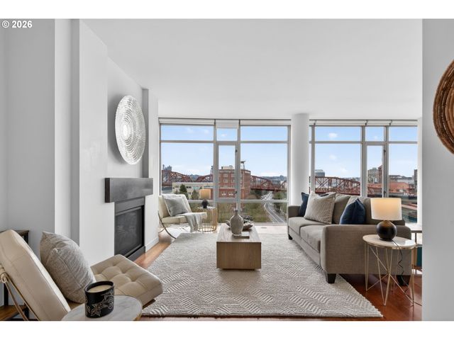 1260 Nw NAITO Pkwy 908B, Portland, OR 97209