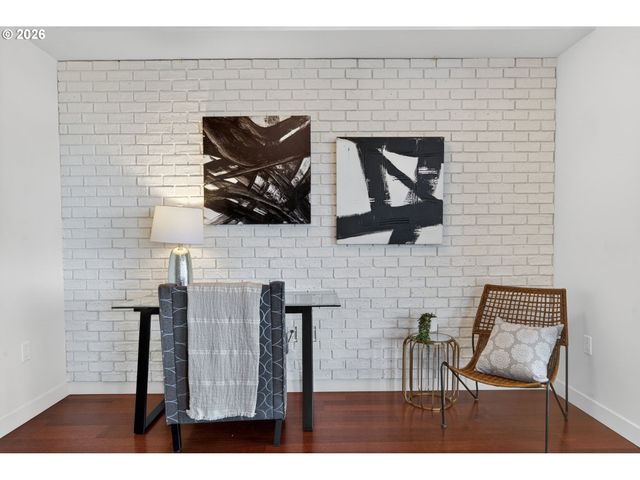 1260 Nw NAITO Pkwy 908B, Portland, OR 97209