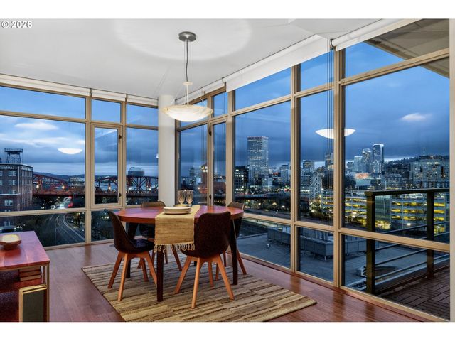 1260 Nw NAITO Pkwy 908B, Portland, OR 97209