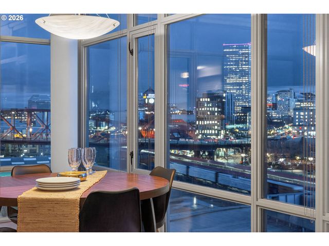 1260 Nw NAITO Pkwy 908B, Portland, OR 97209