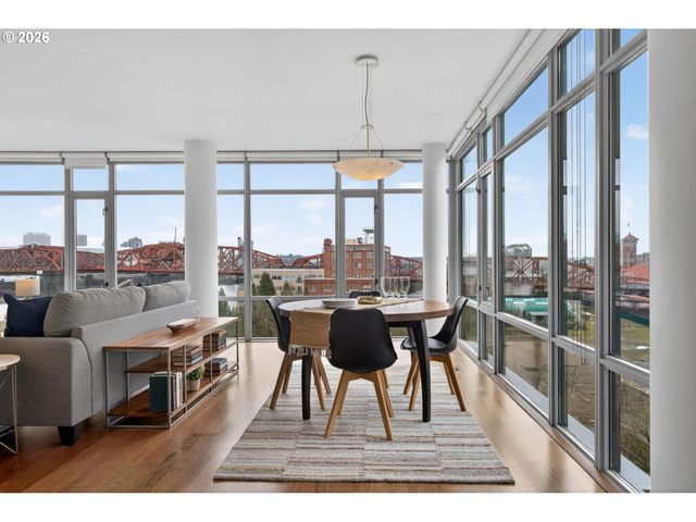 1260 Nw NAITO Pkwy 908B, Portland, OR 97209